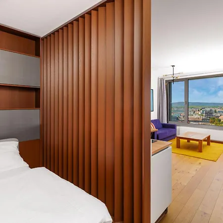 Apartment Sky Park 1 - Castle View From Bed, Luxurious #instaworthy In Downtown Center, Parking Included, Address In Town