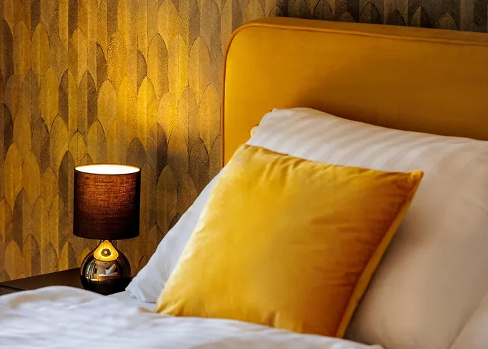 Apartman Sky Park 1 - Luxurious #instaworthy In Downtown Center With Included Parking, Address In Town Pozsony