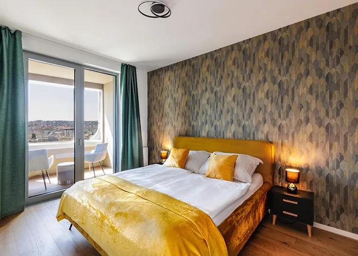 Sky Park 1 - Luxurious #instaworthy In Downtown Center With Included Parking, Address In Town Appartement Bratislava