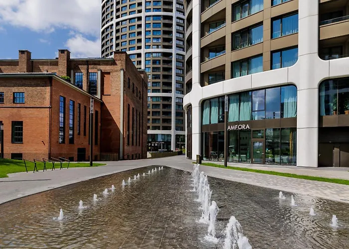 Apartmán Sky Park 1 - Luxurious #instaworthy In Downtown Center With Included Parking, Address In Town Bratislava