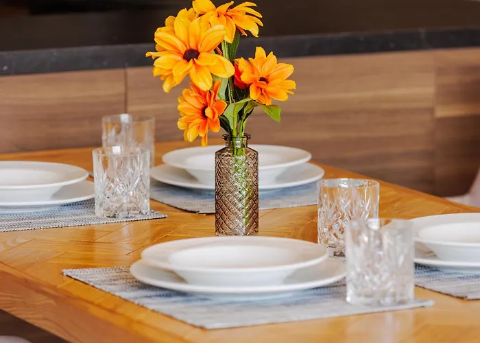 Sky Park 1 - Luxurious #instaworthy In Downtown Center With Included Parking, Address In Town * ברטיסלאבה